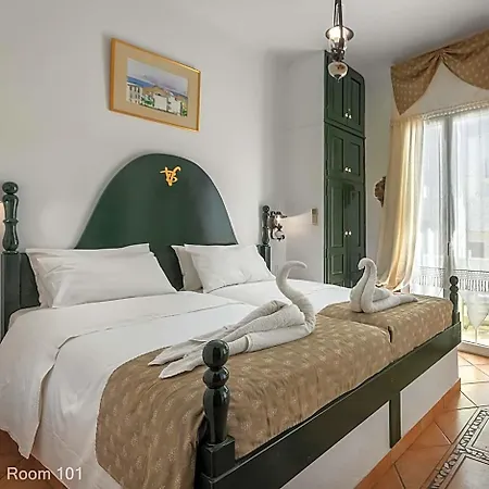 Hotel Voreades